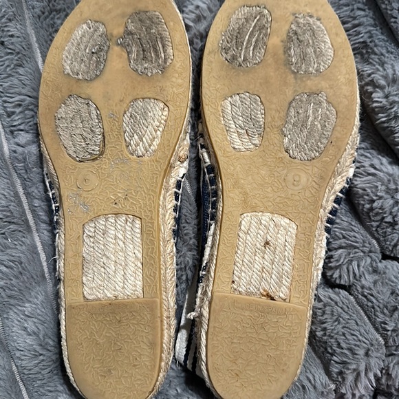 TORY Burch espadrilles (womens size 9) - Picture 3 of 3
